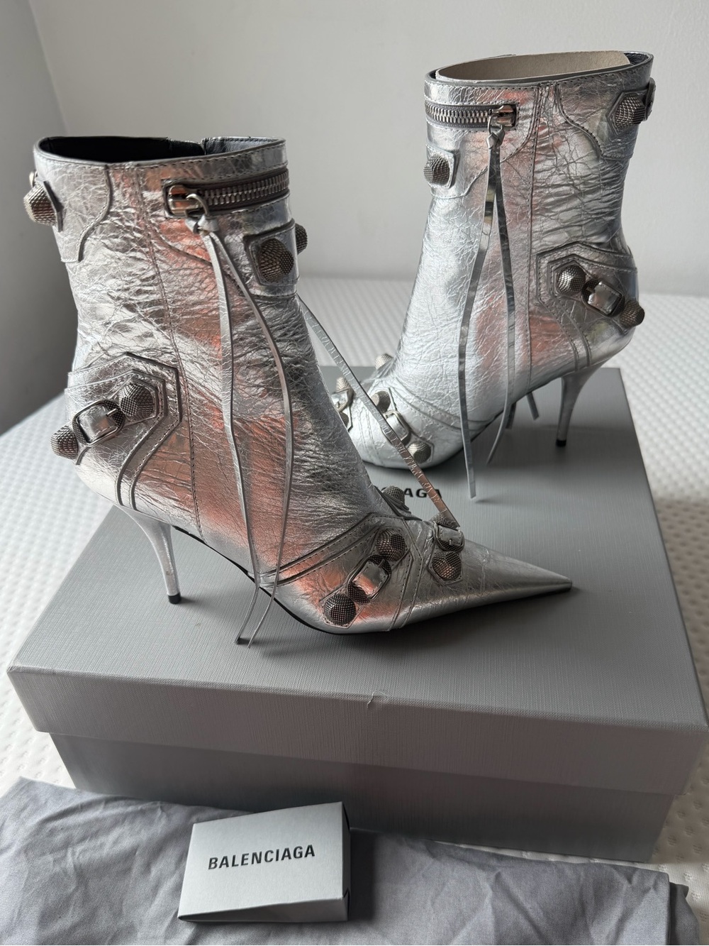 NEW Balenciaga Le Cagole metallic silver heel ankle boots bootie size 38 leather